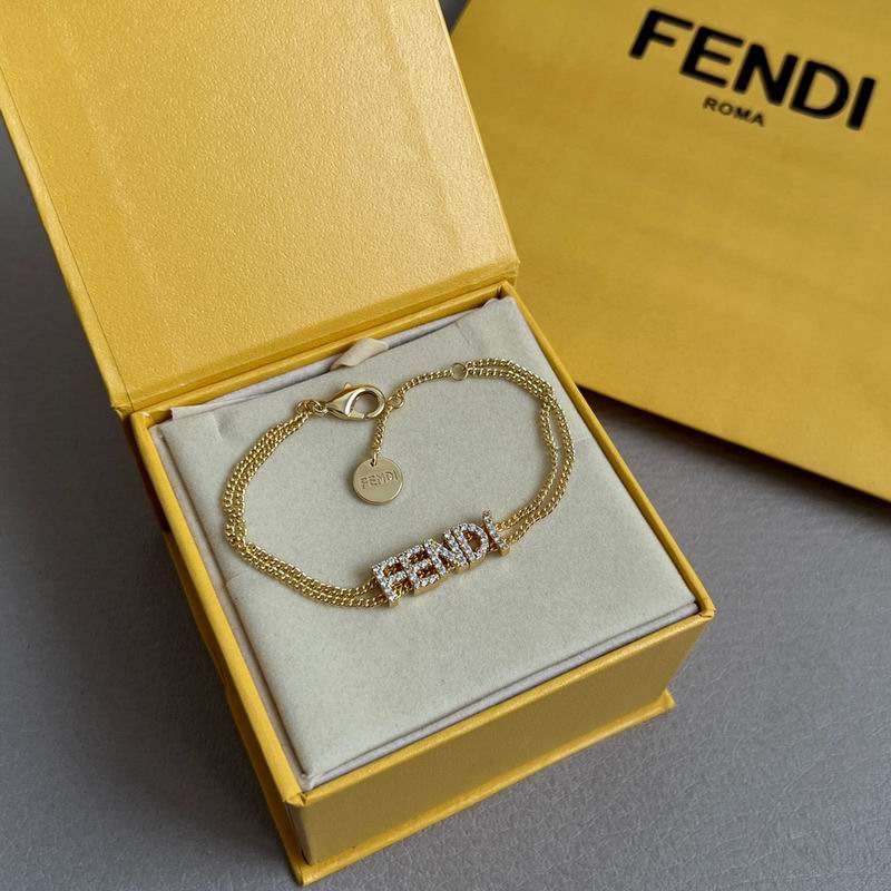 Fendi bracelet 03yxh97